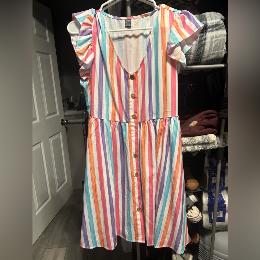 SHEIN NEW NEVER WORN SUMMER DRESS